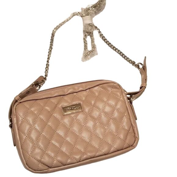 Bella Russo Purse Handbag Crossbody Shoulder Pink Quilted Chain Strap Heart Zip - Picture 1 of 6
